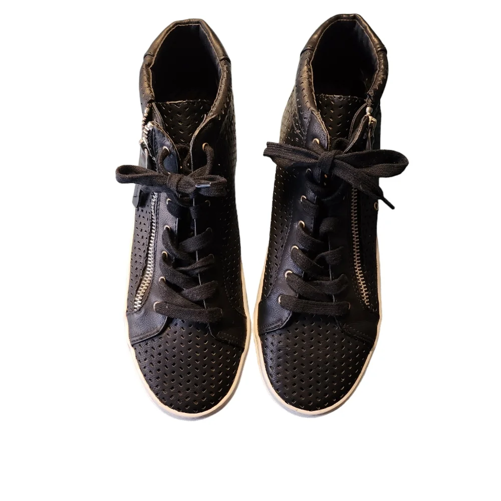 DV Dolce Vita Women's Black Side Zip High Top Sneakers Shoe Size 11